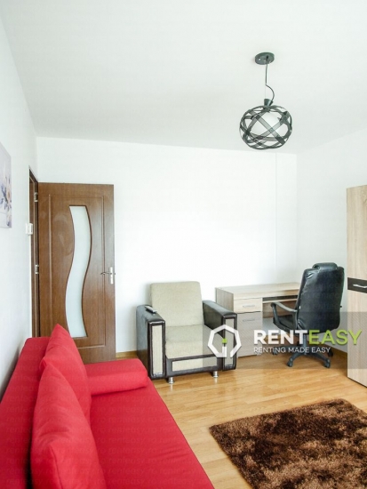 Apartament cu 2 camere de inchiriat in zona Centrala- Podul de Fier