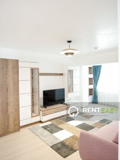 Apartament spatios cu 2 camere de inchiriat in zona Hala Centrala