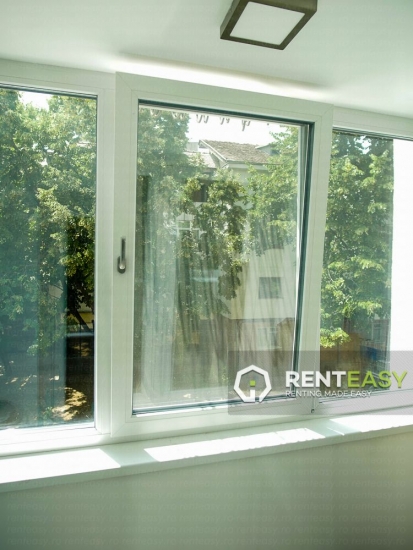 Apartament spatios cu 2 camere de inchiriat in zona Hala Centrala