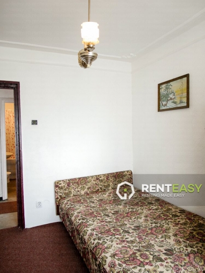 Apartament cu 3 camere de inchiriat in Centru - zona Independetei Blvd.