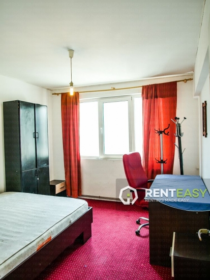 Apartament spatios cu 3 camere de inchiriat in Centru - zona Piata Unirii
