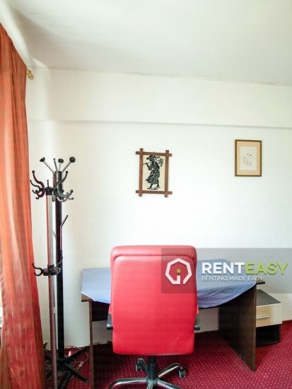 Apartament spatios cu 3 camere de inchiriat in Centru - zona Piata Unirii