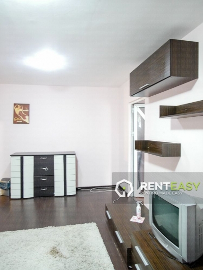 Apartament cu 2 camere de inchiriat in zona Centrala - Podul de Fier