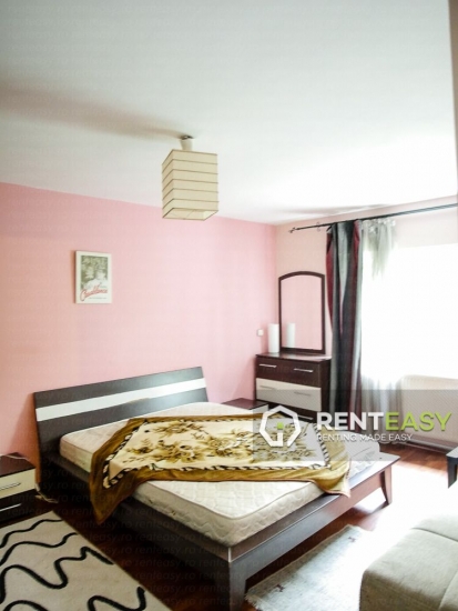 Apartament cu 2 camere de inchiriat in zona Centrala - Podul de Fier