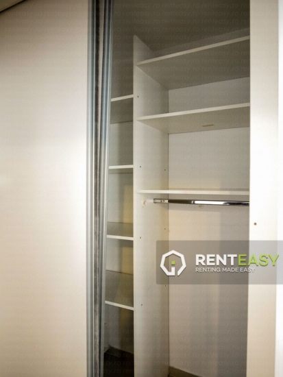 Apartament spatios cu o camera de inchiriat in zona Centrala