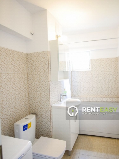 Apartament spatios cu 2 camere de inchiriat in zona Centrala - Bulevardul Independetei