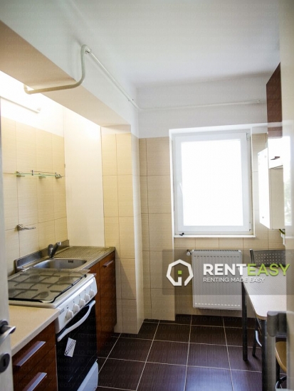 Apartament spatios cu 2 camere de inchiriat in zona Centrala - Bulevardul Independetei