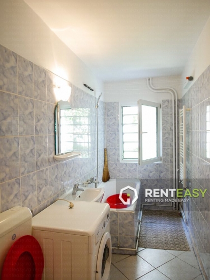 Apartament spatios cu o camera de inchiriat in zona Centrala - Gara