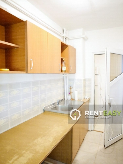 Apartament spatios cu o camera de inchiriat in zona Centrala - Gara