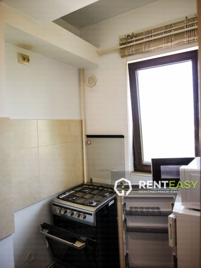 Apartament spatios cu o camera de inchiriat in zona Centrala - Stefan cel Mare