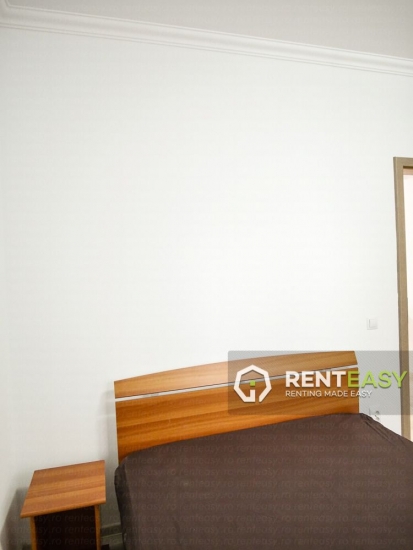 Apartament spatios cu 3 camere de inchiriat in zona Centrala