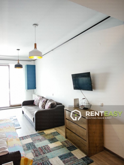 Apartament spatios cu o camera de inchiriat in zona Centrala - Palas