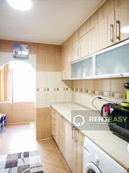 Apartament nou cu 3 camere de inchiriat in Centru - Palas