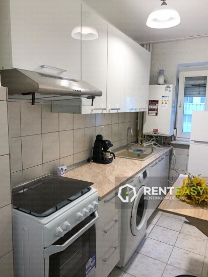 Apartament cu 2 camere de inchiriat in Centru langa Moldova Mall
