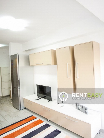 Apartament spatios cu o camera de inchiriat in zona Bucsinescu