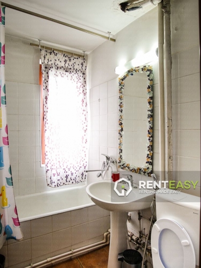 Apartament spatios cu 2 camere de inchiriat in zona Centrala - Piata Unirii