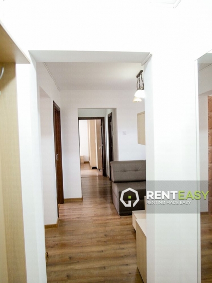 Apartament spatios cu 2 camere de inchiriat in zona Independentei