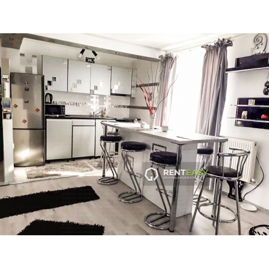 Apartament cu 3 camere de inchiriat in Tatarasi