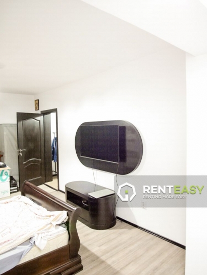 Apartament cu o camera si terasa de inchiriat in zona Centrala