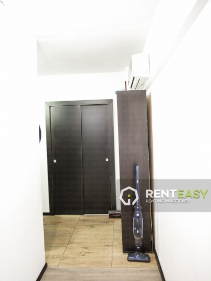 Apartament cu o camera si terasa de inchiriat in zona Centrala