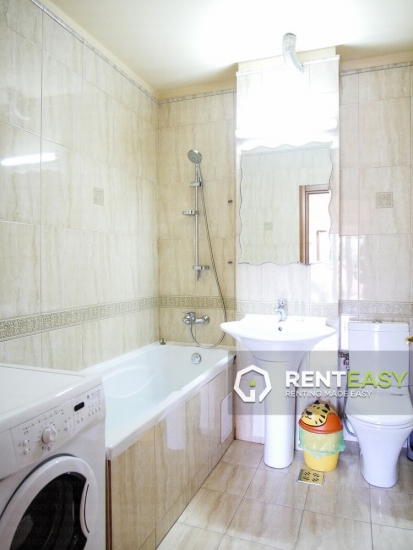 Apartament spatios cu 2 camere situat in zona Bucsinescu