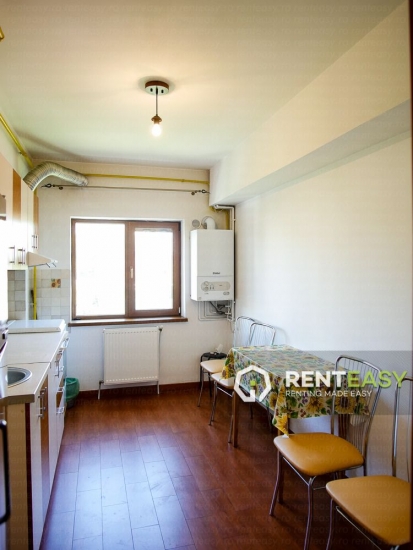 Apartament spatios cu 2 camere situat in zona Bucsinescu