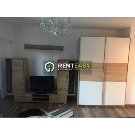 Apartament cu o camera de inchiriat situat in zona Arcu