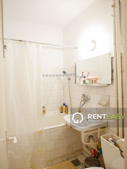 Apartament cu 2 camere decomandat de inchiriat in Centru - zona Piata Unirii