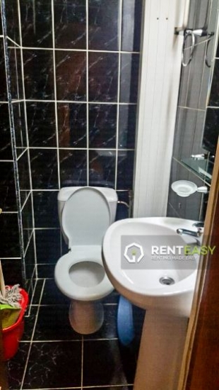 Apartament cu 3 camere de inchiriat situat in zona Garii