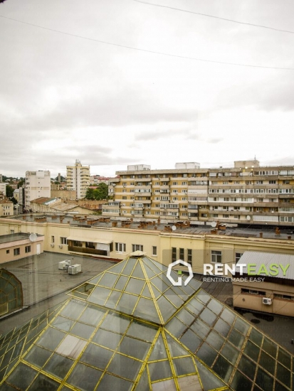 Apartament decomandat cu 3 camere de inchiriat in zona Stefan cel Mare