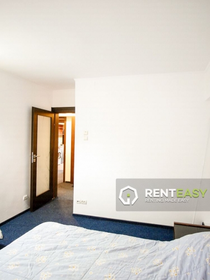 Apartament decomandat cu 3 camere de inchiriat in zona Stefan cel Mare