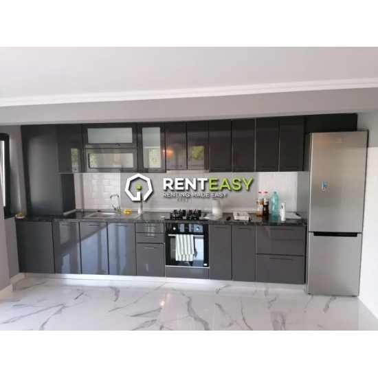 Apartament cu 3 camere de inchiriat in bloc nou situat in zona Copou