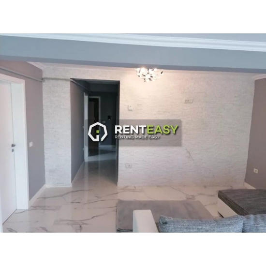Apartament cu 3 camere de inchiriat in bloc nou situat in zona Copou