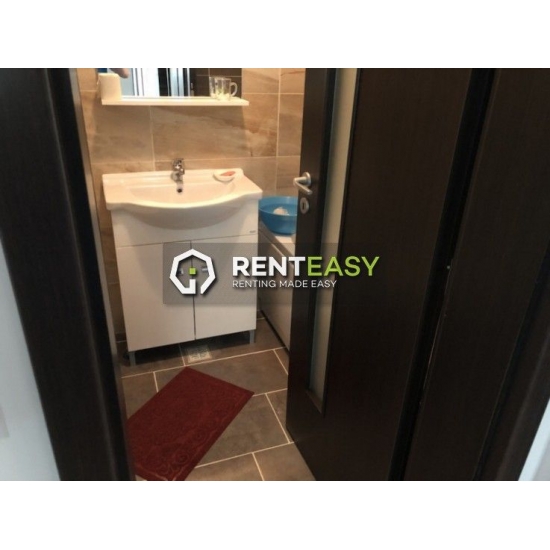Apartament cu 3 camere de inchiriat in Centru - zona Palas