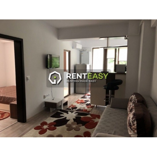 Apartament cu 3 camere de inchiriat in Centru - zona Palas