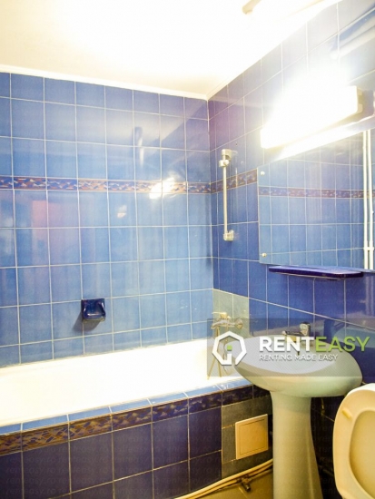 Apartament cu 4 camere de inchiriat situat pe Independentei