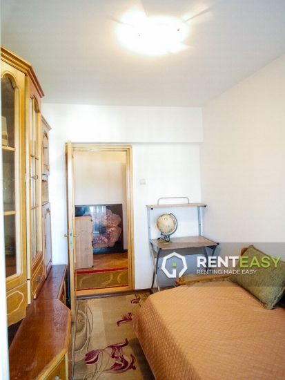 Apartament cu 4 camere de inchiriat situat pe Independentei