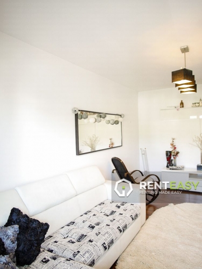 Apartament cu 3 camere de inchiriat in zona Gara - Arcu