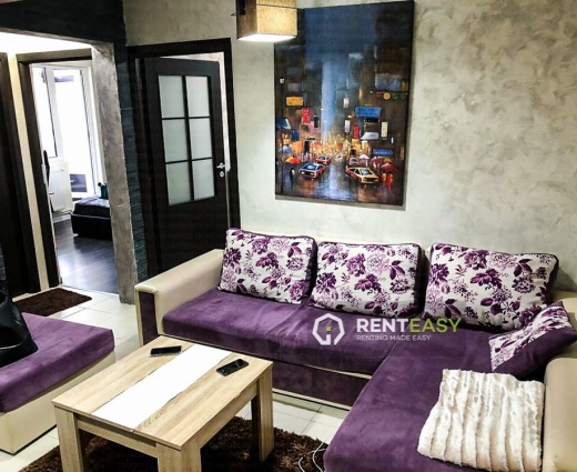 Apartament cu 3 camere de inchiriat situat in Piata Unirii