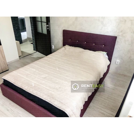 Apartament cu 3 camere de inchiriat situat in Piata Unirii