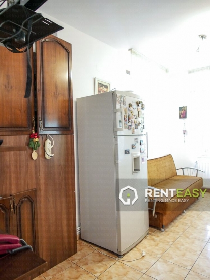 Casa cu 4 camere de inchiriat in zona Copou