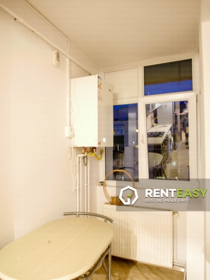 Apartament cu 2 camere de inchiriat situat in zona Bulevardul Independentei