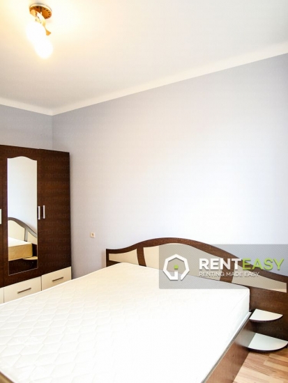 Apartament spatios cu 2 camere de inchiriat in zona Centrala - Cuza Voda 