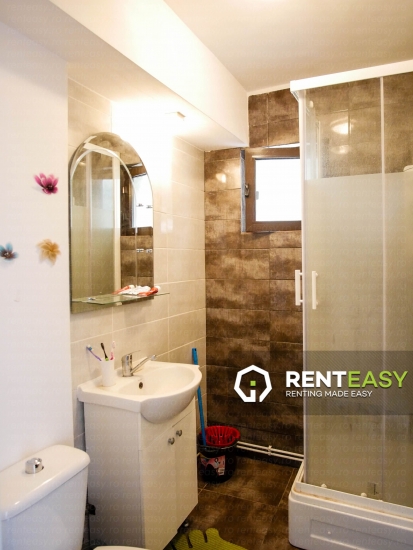 Apartament spatios cu 2 camere de inchiriat in zona Piata Unirii