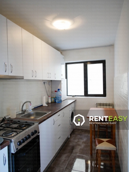 Apartament spatios cu 2 camere de inchiriat in zona Piata Unirii
