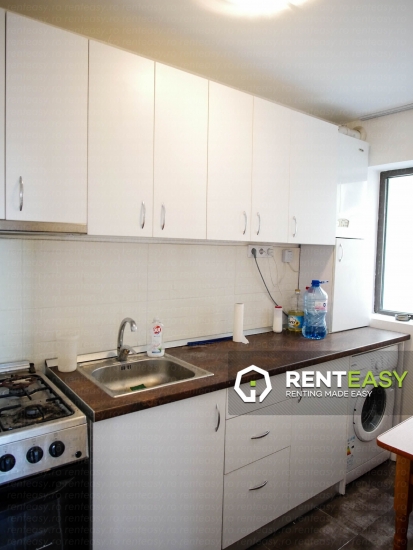 Apartament spatios cu 2 camere de inchiriat in zona Piata Unirii