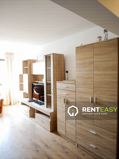 Apartament spatios cu 2 camere de inchiriat in zona Piata Unirii