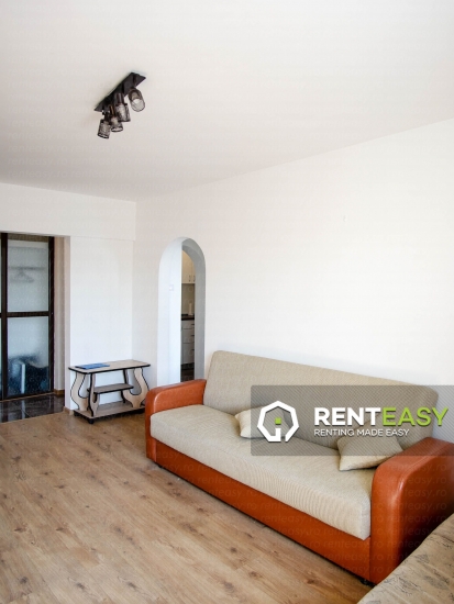 Apartament spatios cu 2 camere de inchiriat in zona Piata Unirii