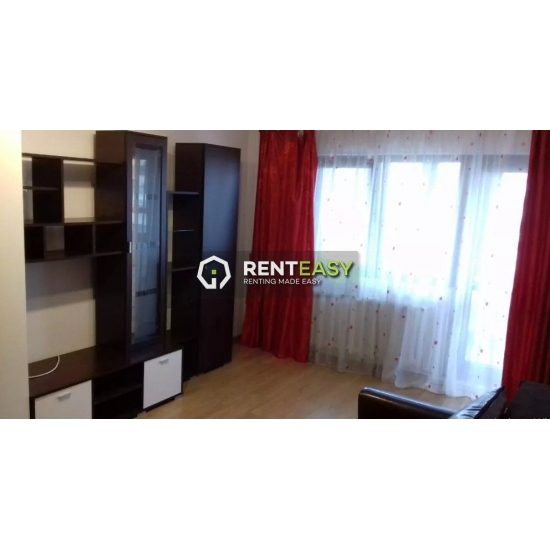 Apartament cu 3 camere de inchiriat situat in Pacurari
