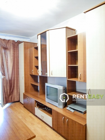 Apartament cu 3 camere de inchiriat in Centru - zona Palas